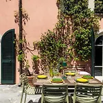 Stunning With Pool And Amazing Garden Villa Lucca